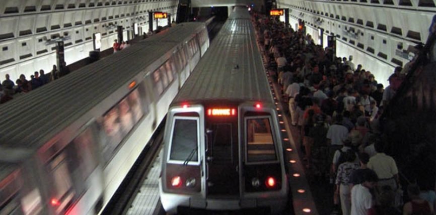 Kolkata Metro still running without official MD